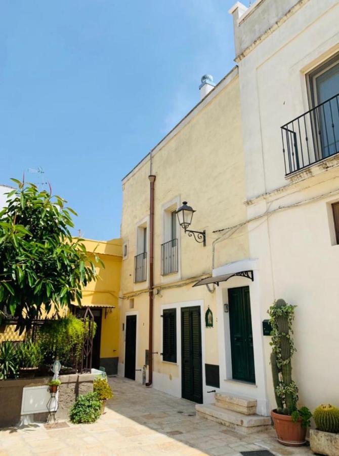 Perla Barocca Centro Storico Mesagne Apartment Luaran gambar